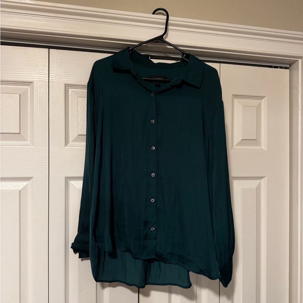 Banana Republic Dark Green Button Down Shirt